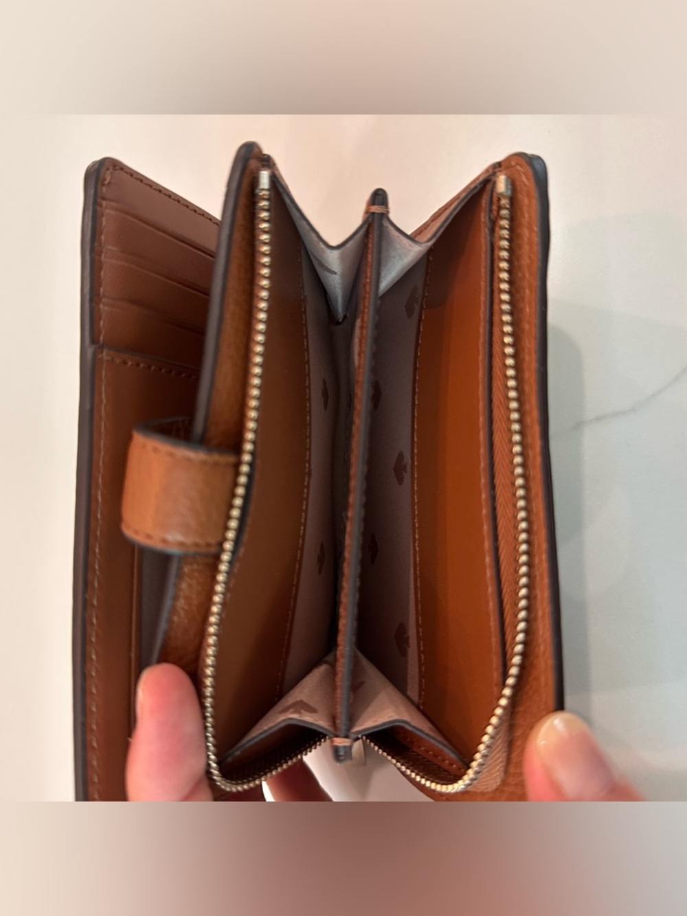 kate spade Medium Bifold Wallet - Picture 8 of 9